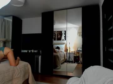 webcam girl sweetndcrazy live cam image #8471086