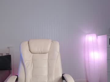 webcam girl cherry_beauty live cam image #2917420