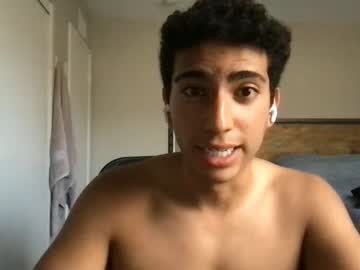 webcam man julianisshy live cam image #6540011
