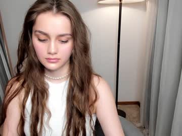 webcam girl creammraspberry live cam image #6584461