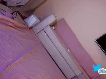 webcam girl hollyextra live cam image #3944250