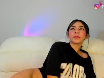 webcam girl nezo_ live cam image #5029465