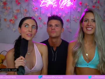 webcam girl rosiebones live cam image #3423585