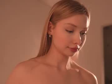 webcam girl april_blush live cam image #12601250