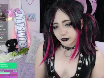 webcam girl crimsonkitten live cam image #11324151