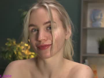 webcam girl marmelado_babe live cam image #4698413