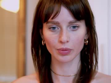 webcam girl ellaa91 live cam image #1866742
