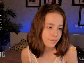 webcam couple lesliefletcher live cam image #2239186