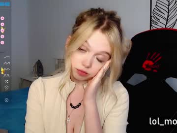 webcam girl small_blondee live cam image #5091328