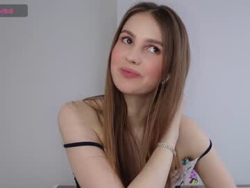 webcam girl fluffy_angel live cam image #9334586