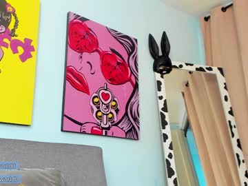 webcam girl megan_world live cam image #213554