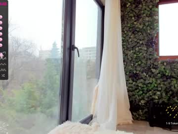 webcam girl sassyt33n live cam image #4411529