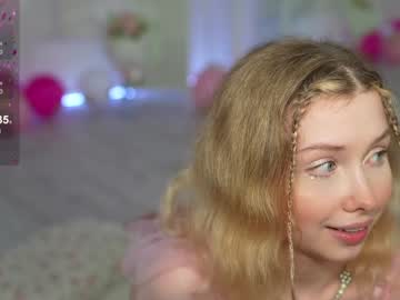 webcam girl april_blush live cam image #9551244