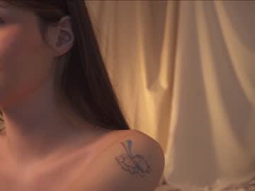 webcam girl kateuwugirl live cam image #8213577