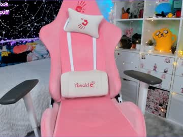 webcam girl littleflufflepuff live cam image #3746691