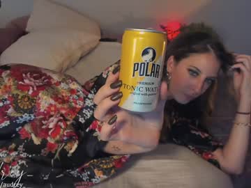 webcam girl audrey_ live cam image #6649120