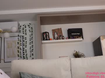 webcam girl jelli_jennifer live cam image #12540462