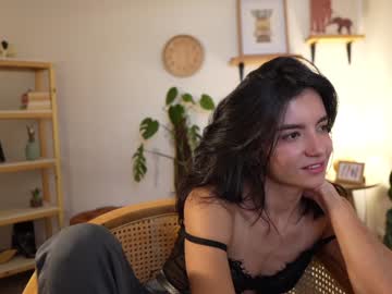 webcam girl urcutelinda live cam image #10085505
