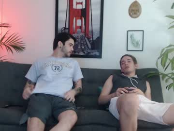 webcam man fratguysonline live cam image #1123682