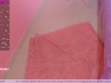 webcam girl little_effy18 live cam image #3143433