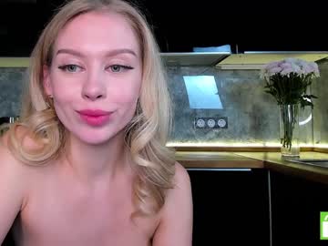 webcam girl aleksa_cutie live cam image #10812894