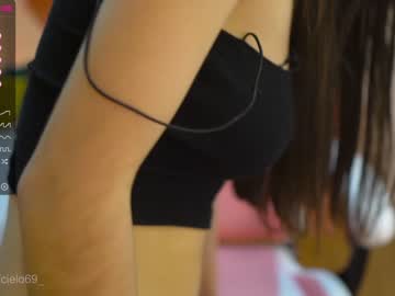 webcam girl cielo69_ live cam image #807581