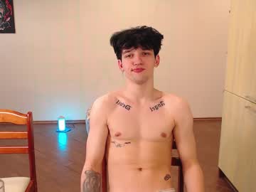webcam man teddy_mode live cam image #303812