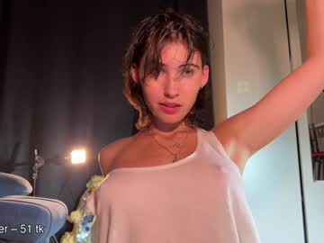 webcam girl helensheaven live cam image #9812326
