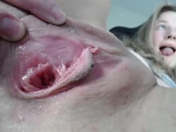 webcam girl courtney_luv live cam image #8328914