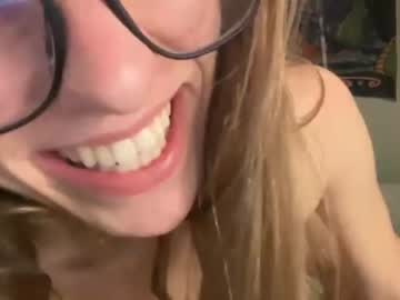 webcam girl tastytaylorx live cam image #5279675