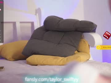 webcam girl _taylor_swift live cam image #2314443