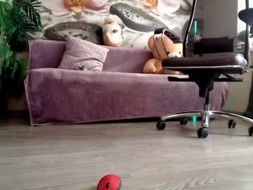 webcam girl jennycutey live cam image #2035250