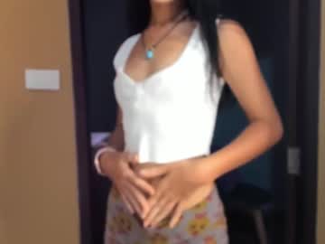 webcam girl akino_17 live cam image #2699019