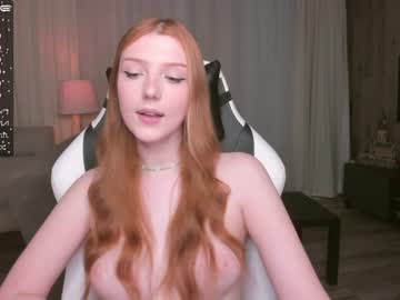 webcam girl lil_pumpkinpie live cam image #4765707