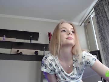 webcam girl adrykilly live cam image #1893207