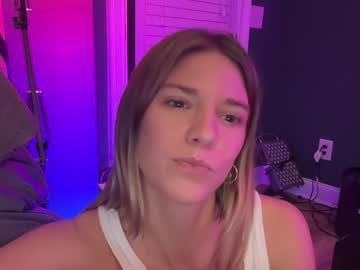 webcam girl oliviahansleyy live cam image #11107989