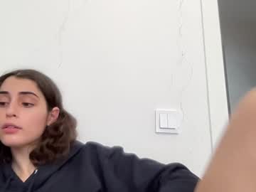 webcam girl wonderland_stia live cam image #10145836