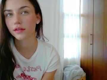 webcam girl grettabenett_ live cam image #12951736
