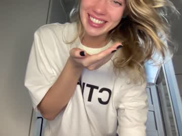 webcam girl angel_from_sky live cam image #7312725