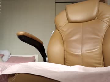 webcam girl ronny_ponny live cam image #8800867