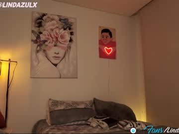 webcam girl lindabluee live cam image #5410230