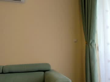 webcam girl elaanna live cam image #9361075