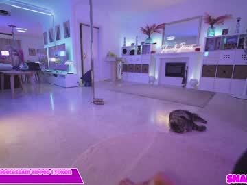 webcam girl hannahjames710 live cam image #6356357