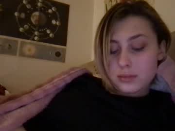 webcam girl malie24 live cam image #12037979