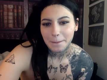 webcam girl goth_thot live cam image #8639337