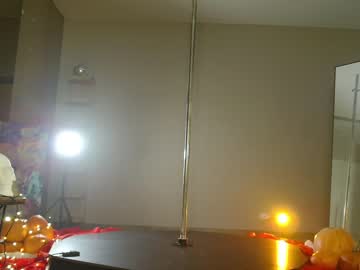 webcam girl _meganmeow_ live cam image #7479289