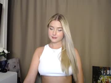 webcam girl cute18cute live cam image #6495688