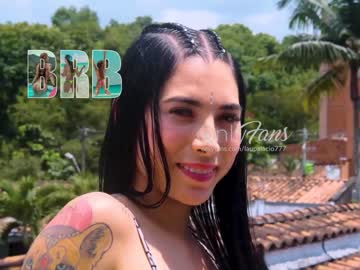 webcam girl halliee live cam image #4290760