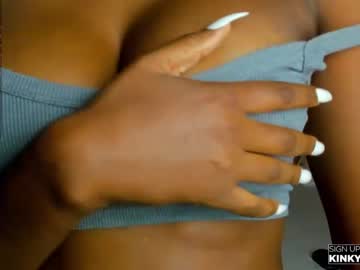 webcam girl kinkyk699 live cam image #632107