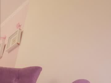 webcam girl aveksmr live cam image #3124686